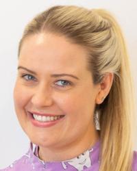 Dr Alexandra M Davies Admire Dentistry Arana Hills