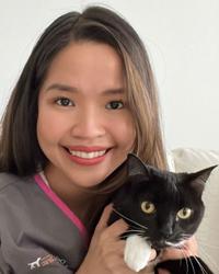 Dr Alicia Andiani Delahey Vet Clinic Delahey