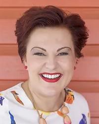 Dr Annie Lippert Family Dental Yamba Yamba