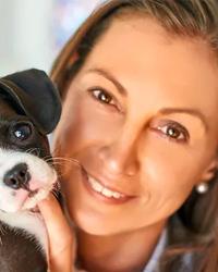 Dr Danielle Richardson Claremont Veterinary Hospital Claremont