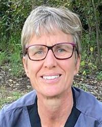 Dr Felicity  Smith Bohle Veterinary Surgery Deeragun