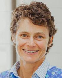 Dr Fiona Cameron Kialla Veterinary Clinic Kialla