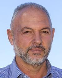 Dr Francois Viljoen Darling Downs Vets - Oakey Vet Clinic Oakey