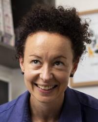 Dr Gabby Lawson the cat clinic New Town