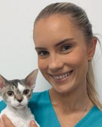 Dr Hannah Hamar VetCall Mudgeeraba Mudgeeraba