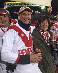 Dr Jon  Carruthers Hills Veterinary Centre Blackwood