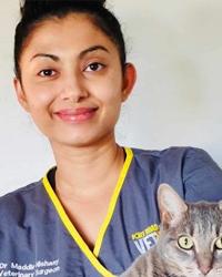 Dr Maddie  Nishany Port Road Vet West Croydon