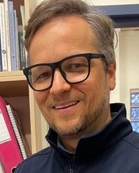 Dr Mark  Wallington-Gates Aldgate Veterinary Clinic Aldgate