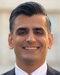 Dr Max Gholami 1300Smiles Springfield Lakes Central Dentists Springfield Lakes