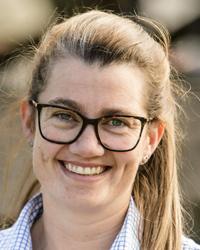 Dr Natasha Wannan Molong Veterinary Clinic Molong