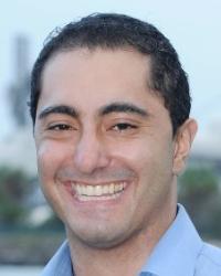 Dr Poya Sobhanian Sunvalley Dental Kin Kora