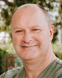 Dr Robert Wakefield Darling Dental Tamworth