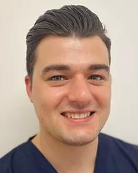 Dr Saul Todres Dentista Dental Centre Noranda