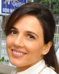 Dr Shahba  Faraj Macleans Dentist Auckland