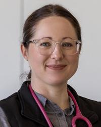 Dr Shelley  Wiltshire Townsend Veterinary Clinic South Albury