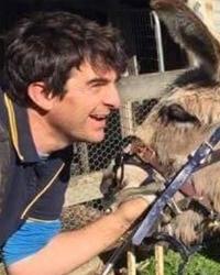 Dr Simon  Pearce Golden Plains Equine Lethbridge