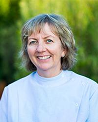 Ms Debra M Harper Landale Dental Box Hill South