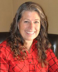 Ms Linda Miller