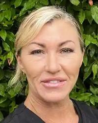 Ms Louise de la Rosa Definitive Dental Manuka